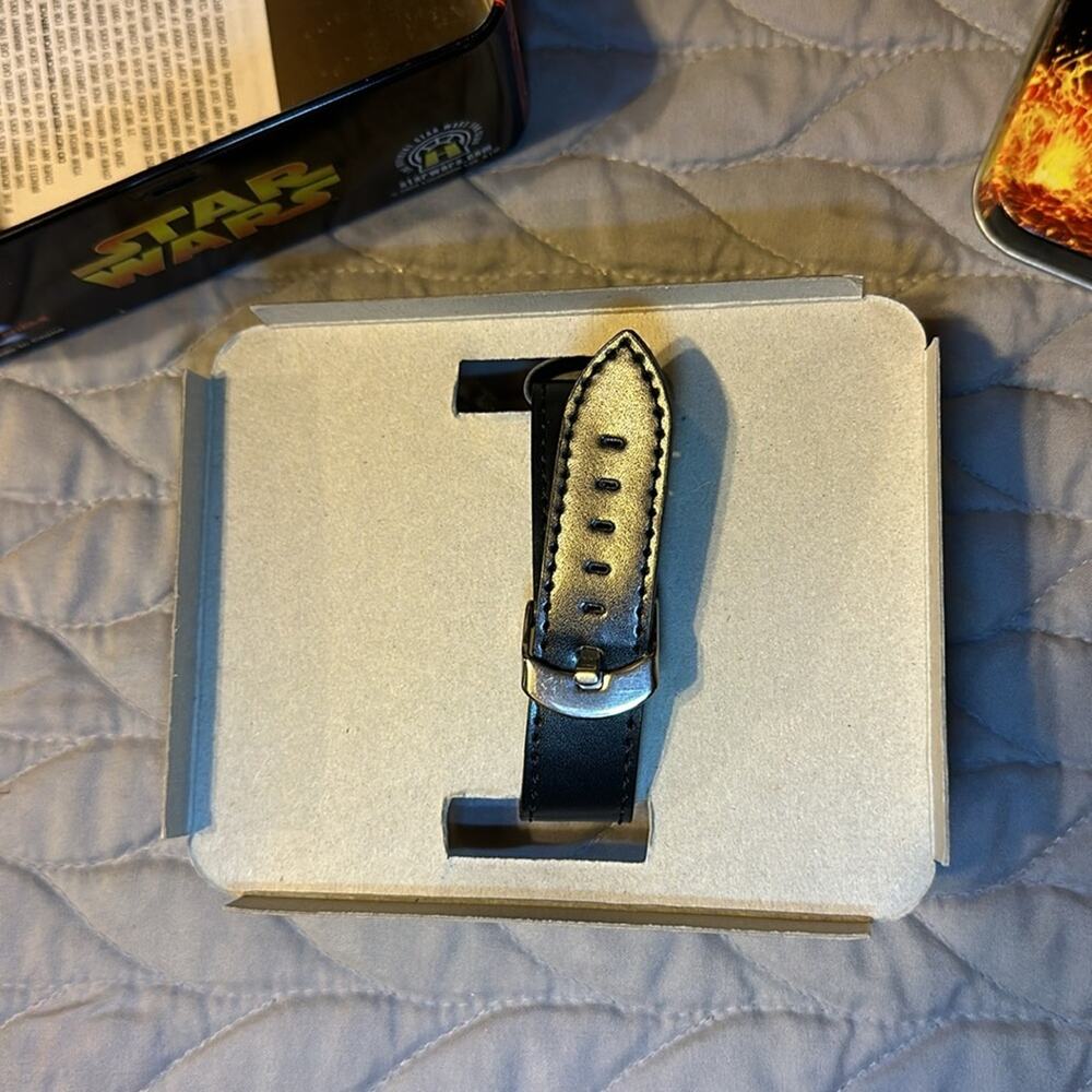 Star Wars Darth Vader Watch official fan club tin - Picture 4 of 10